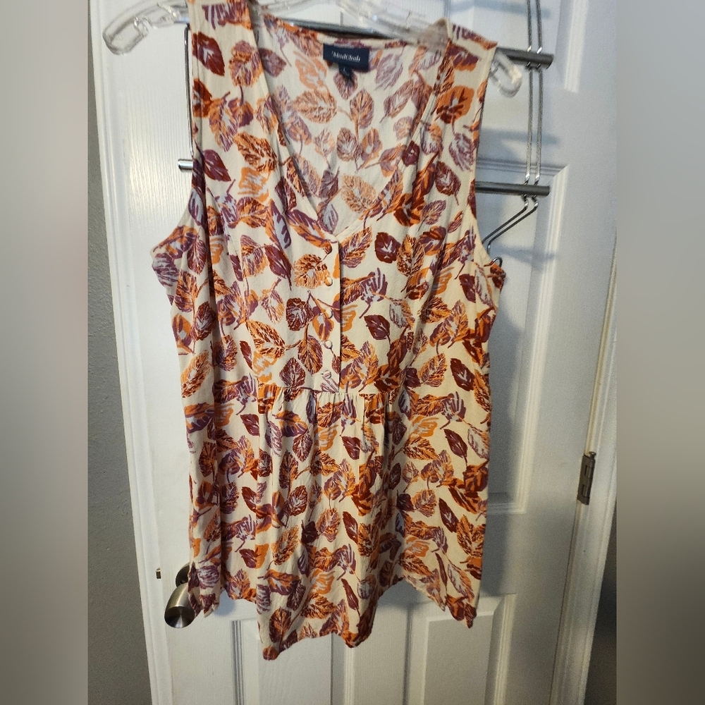 Midvloth Women's Leaf Print Sleeveless Top - Orange and Purple